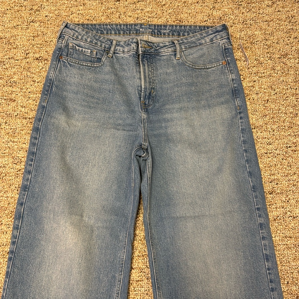 Old Navy light blue Extra High-rise wide leg jeans - Picture 2 of 6